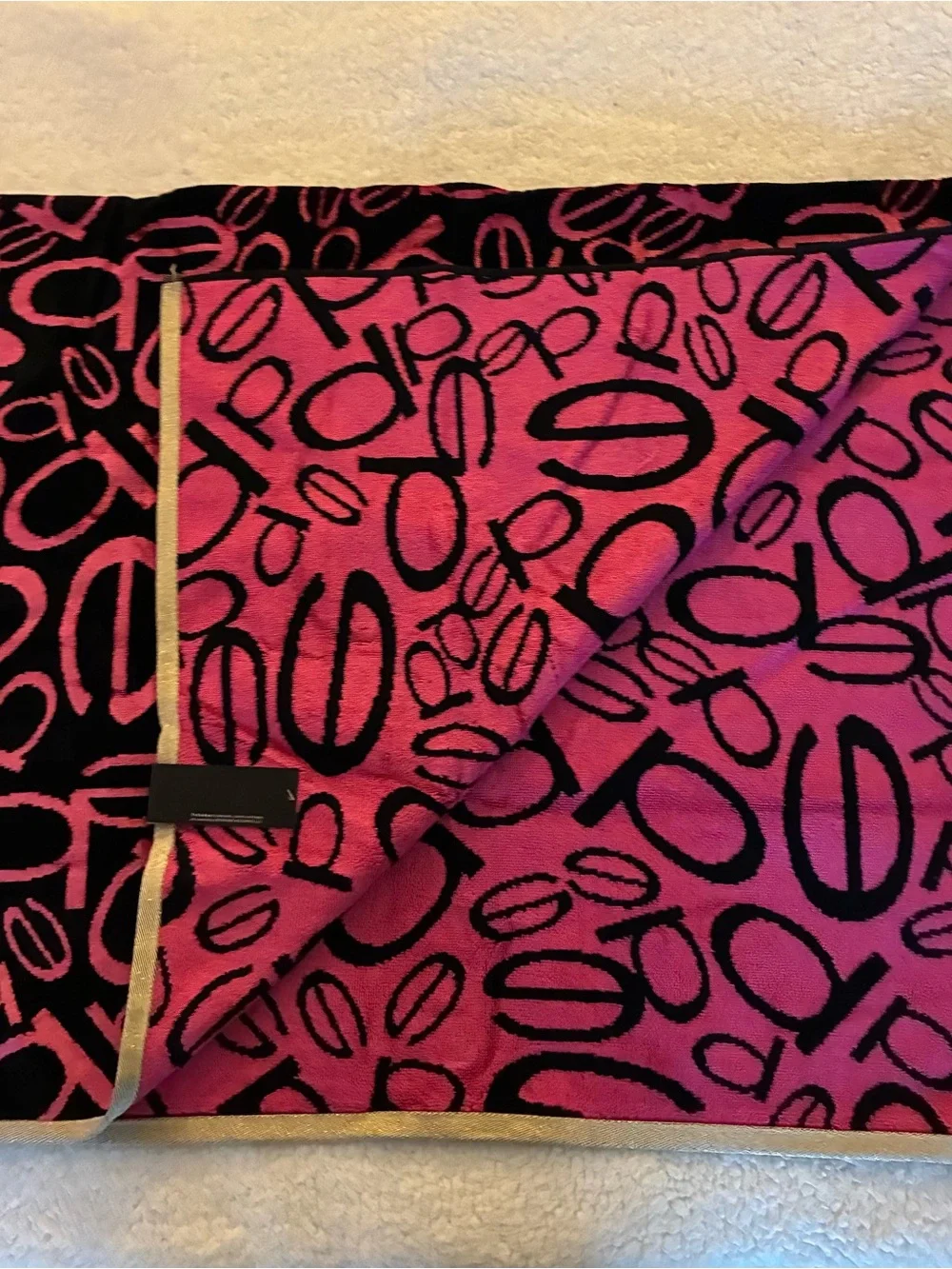 bebe bold logo